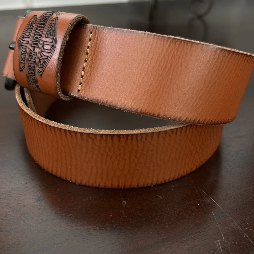Harley Davidson Men's Small (30/32) Cognac Brown Genuine Leather Belt Embossed